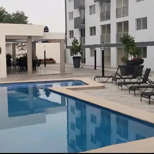 Apartamento Tu Joya Tapatia - Con Alberca Y Aire Acondicionado 